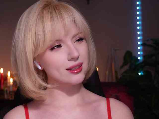 ChristieWade Sex Cam Show