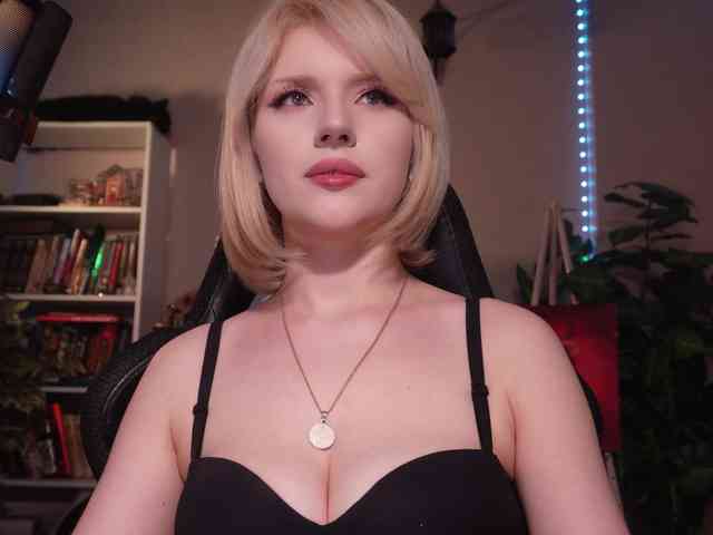 Chris_Foxx webcam