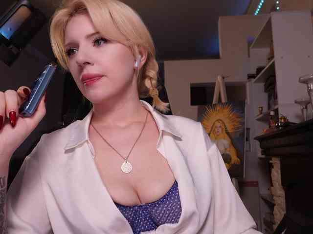 Chris_Foxx webcam