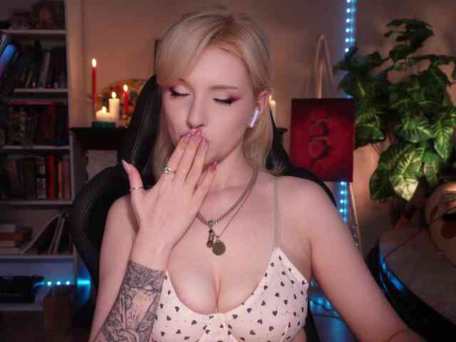 Chris_Foxx webcam