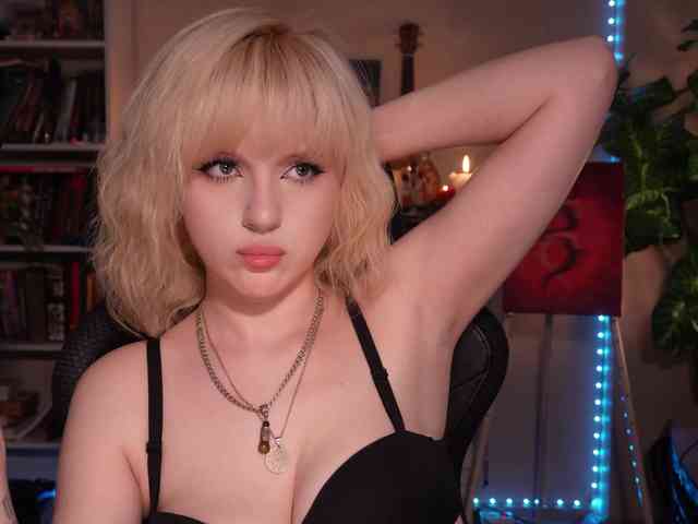 Chris_Foxx webcam