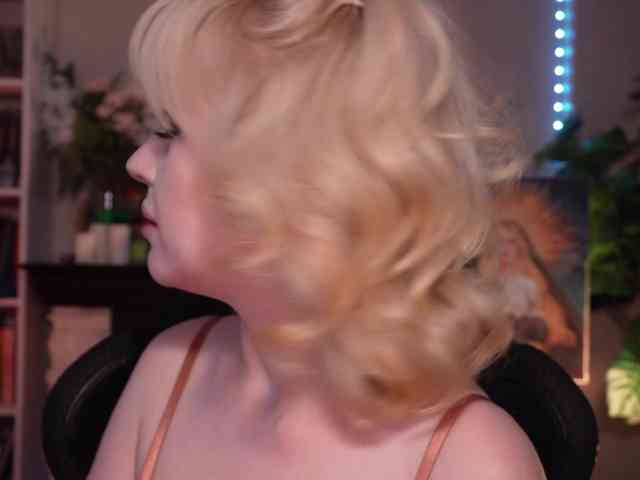 Chris_Foxx webcam