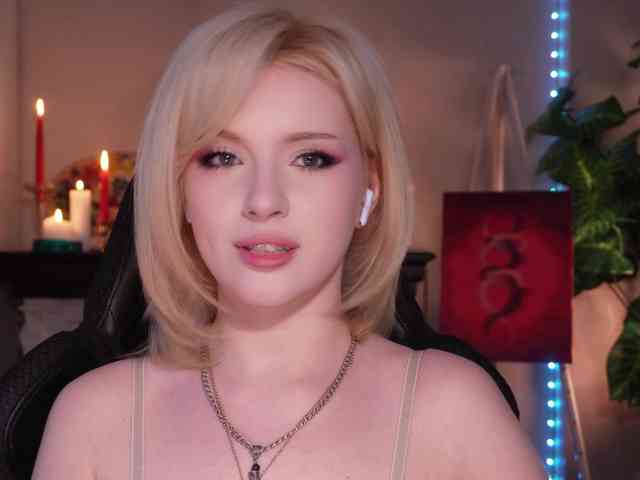 Chris_Foxx webcam