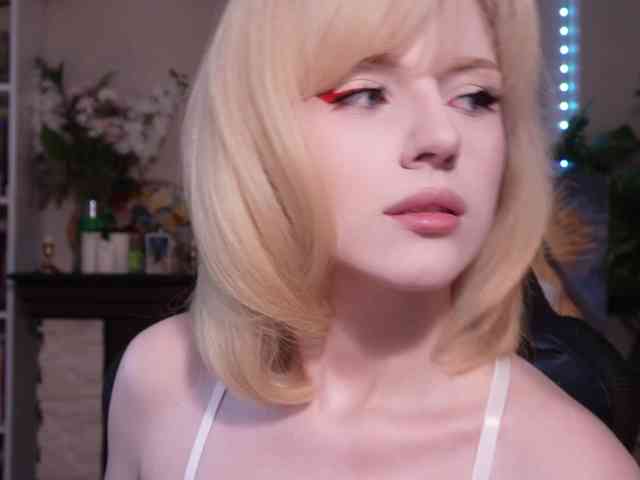Модель: Chris_Foxx
