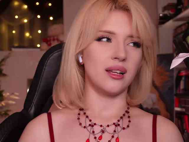 Chris_Foxx webcam