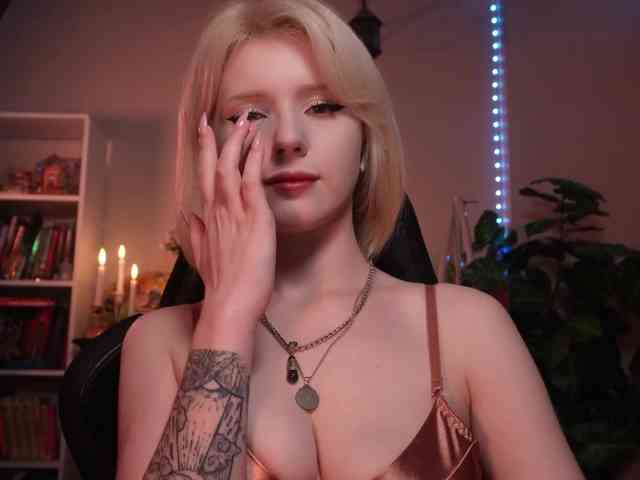 Chris_Foxx webcam
