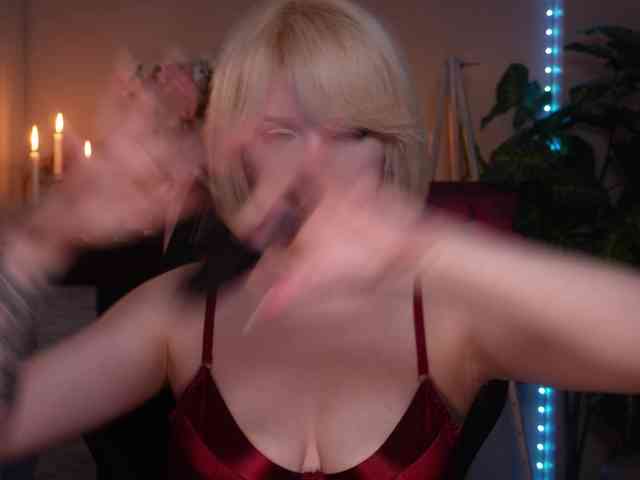 Chris_Foxx webcam