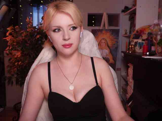 Модель: Chris_Foxx