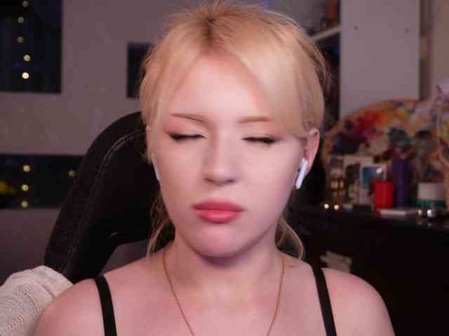 Chris_Foxx webcam
