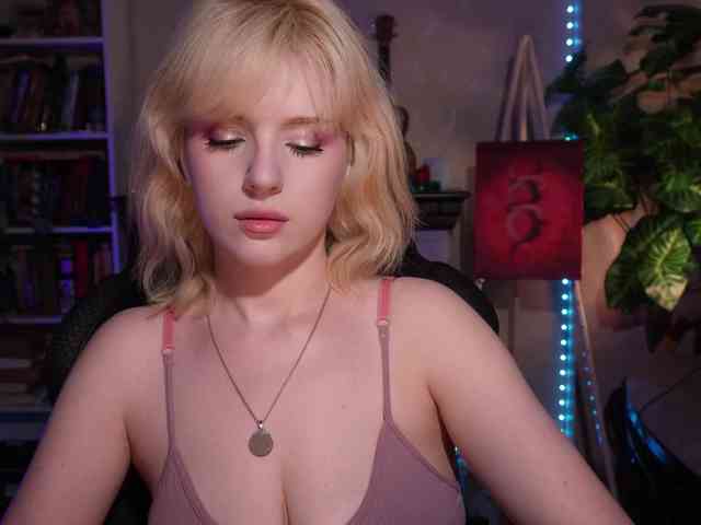 Chris_Foxx webcam