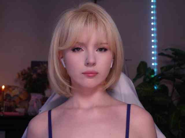 ChristieWade Sex Cam Show