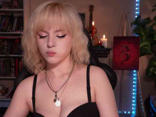 Chris_Foxx webcam
