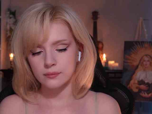 Chris_Foxx webcam