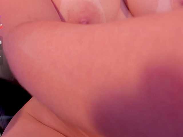MadelineFox live webcam show
