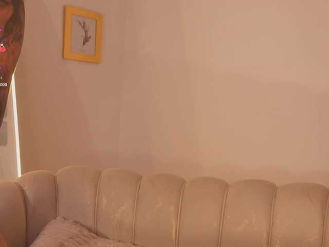 MadelineFox live cam on BongaCams