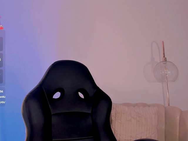MadelineFox live cam on BongaCams