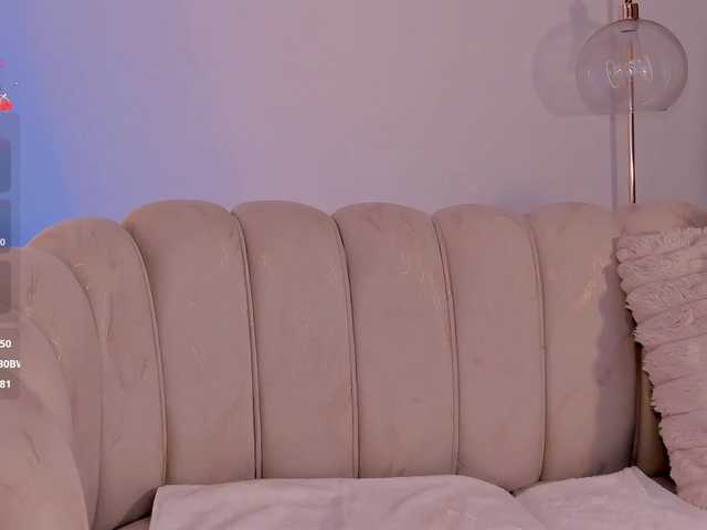 MadelineFox live cam on BongaCams