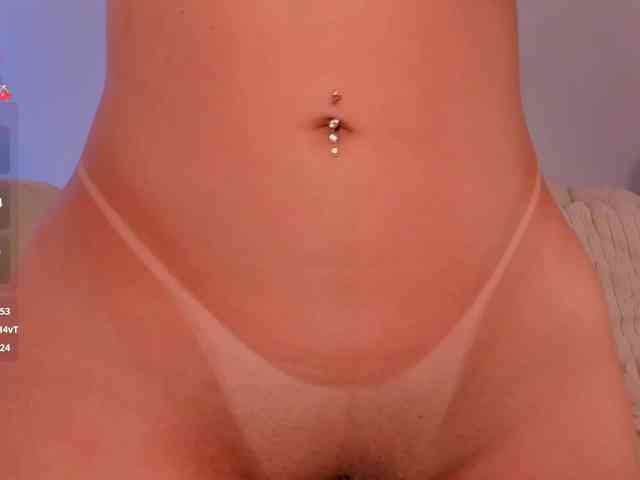 MadelineFox webcam