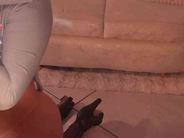 MadelineFox Live Webcam on BongaCams