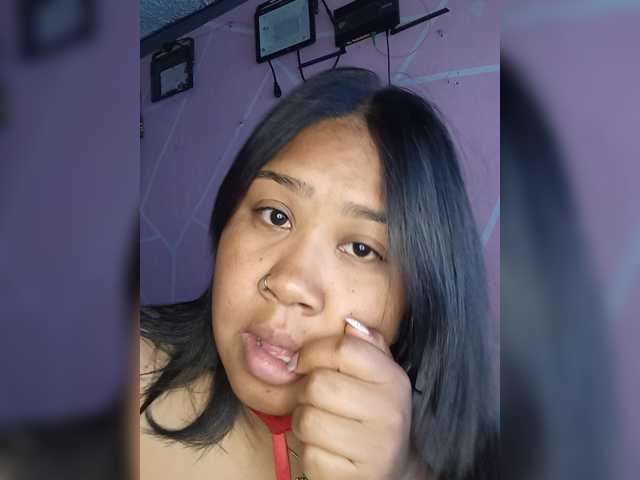 Vanessa333 live cam on BongaCams