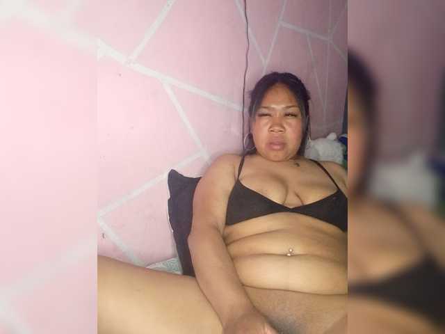 Vanessa333 live cam on BongaCams