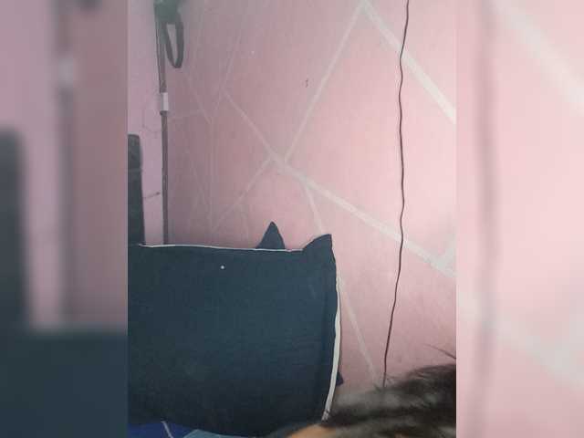Vanessa333 live cam on BongaCams