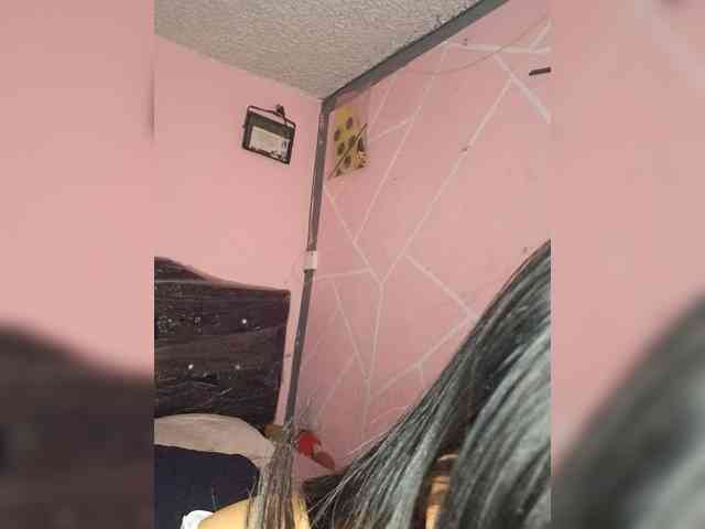 Vanessa333 webcam