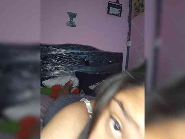 Vanessa333 webcam