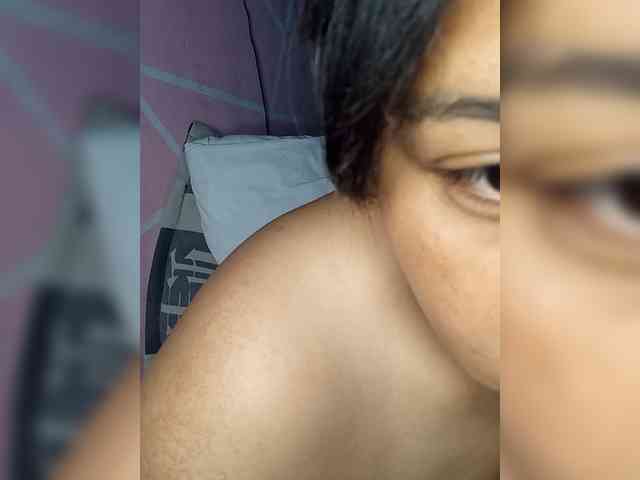 Vanessa333 webcam
