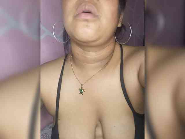 Vanessa333 webcam