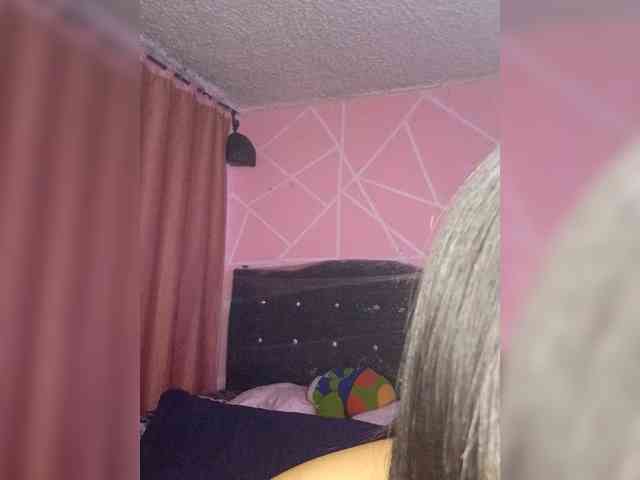 Vanessa333 webcam