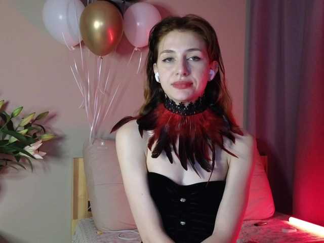 Fancymeee live cam on BongaCams