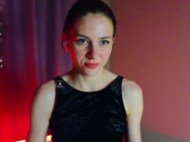 Fancymeee live webcam show