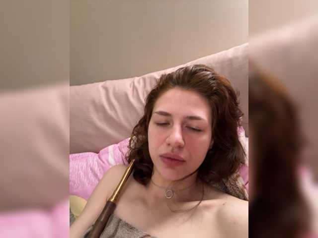 Fancymeee live cam preview