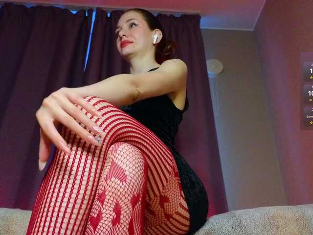 Fancymeee live webcam show