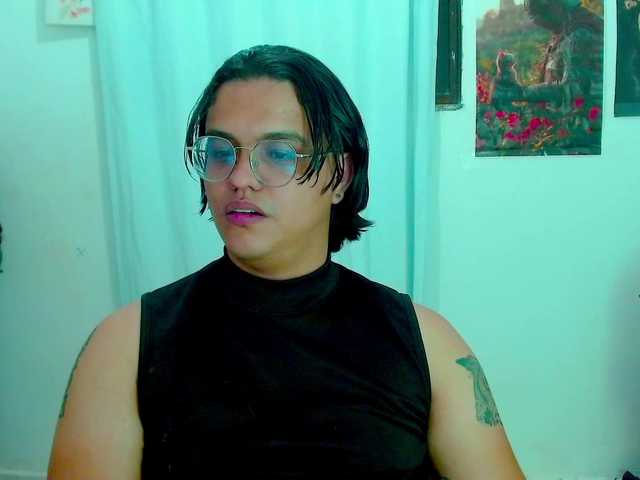 Yass-bucky0