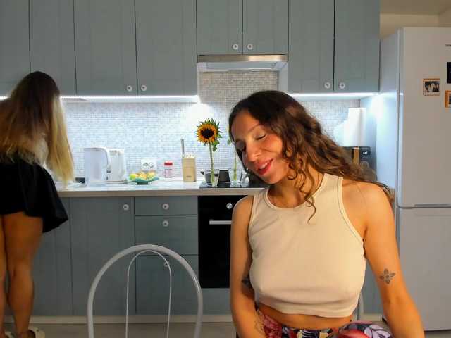 Live трансляция Bonne-Aurore - slutnetki.online