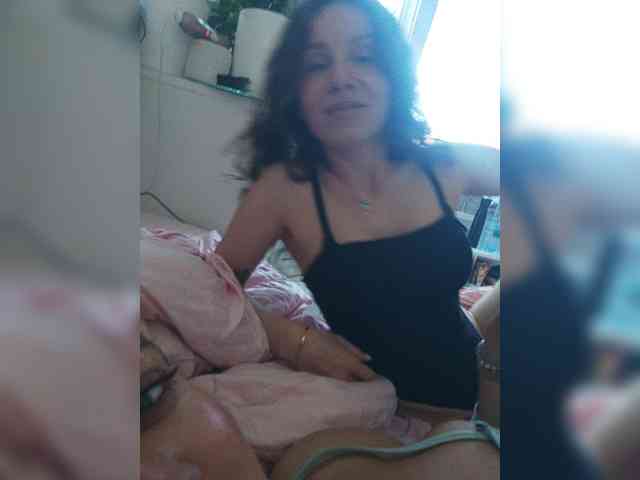 Bonne-Aurore Sex Cam Show