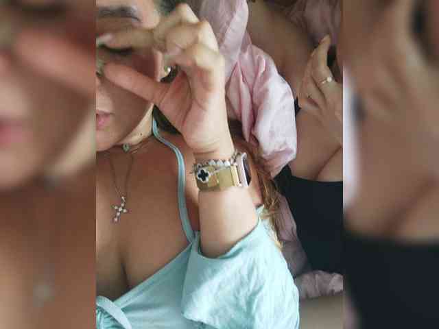 Bonne-Aurore Sex Cam Show