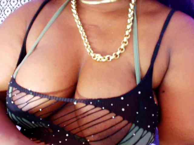 JelanyBankol Sex Cam Show