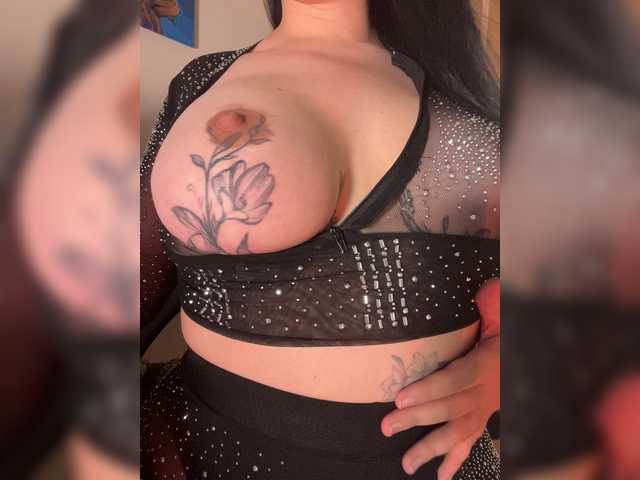 DarKSBunnYS live webcam show