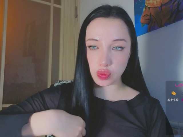 DarKSBunnYS live cam preview