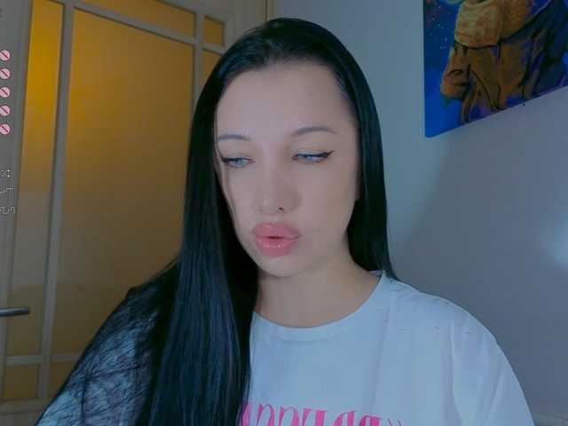 DarKSBunnYS live cam preview