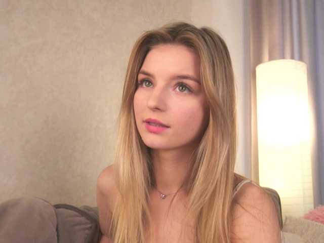 ilittleheara live cam on BongaCams