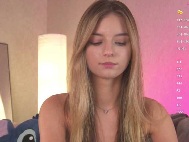 ilittleheara live cam on BongaCams