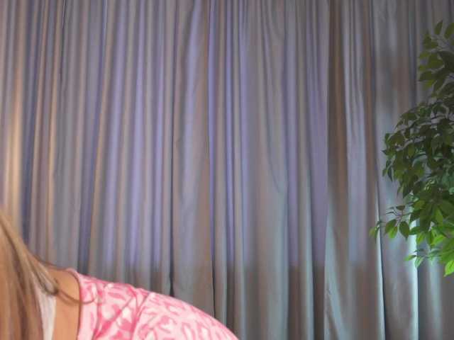 ilittleheara live cam
