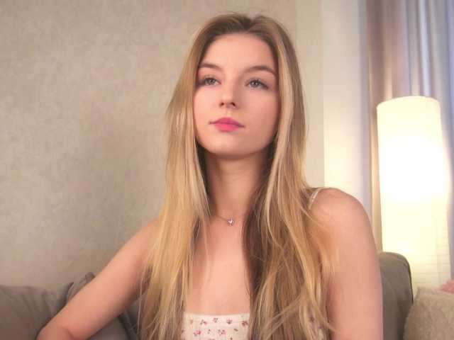 ilittleheara live cam on BongaCams