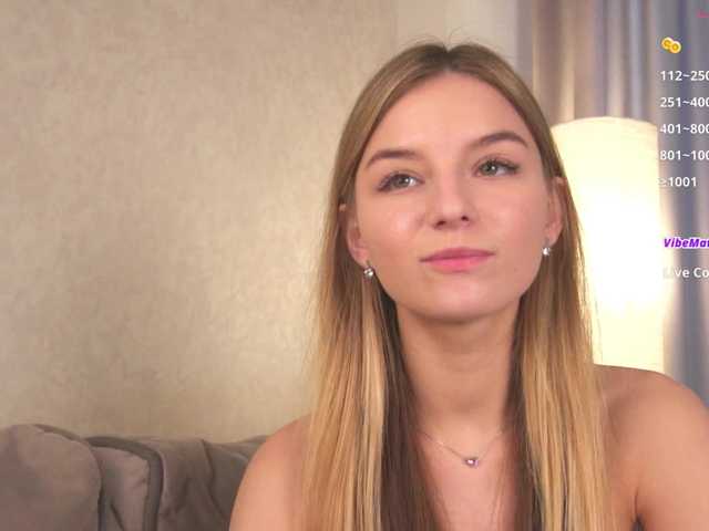 ilittleheara live cam on BongaCams
