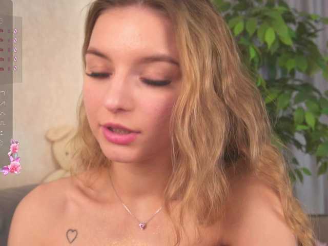 ilittleheara's BongaCams show and profile