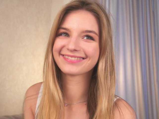ilittleheara live cam on BongaCams